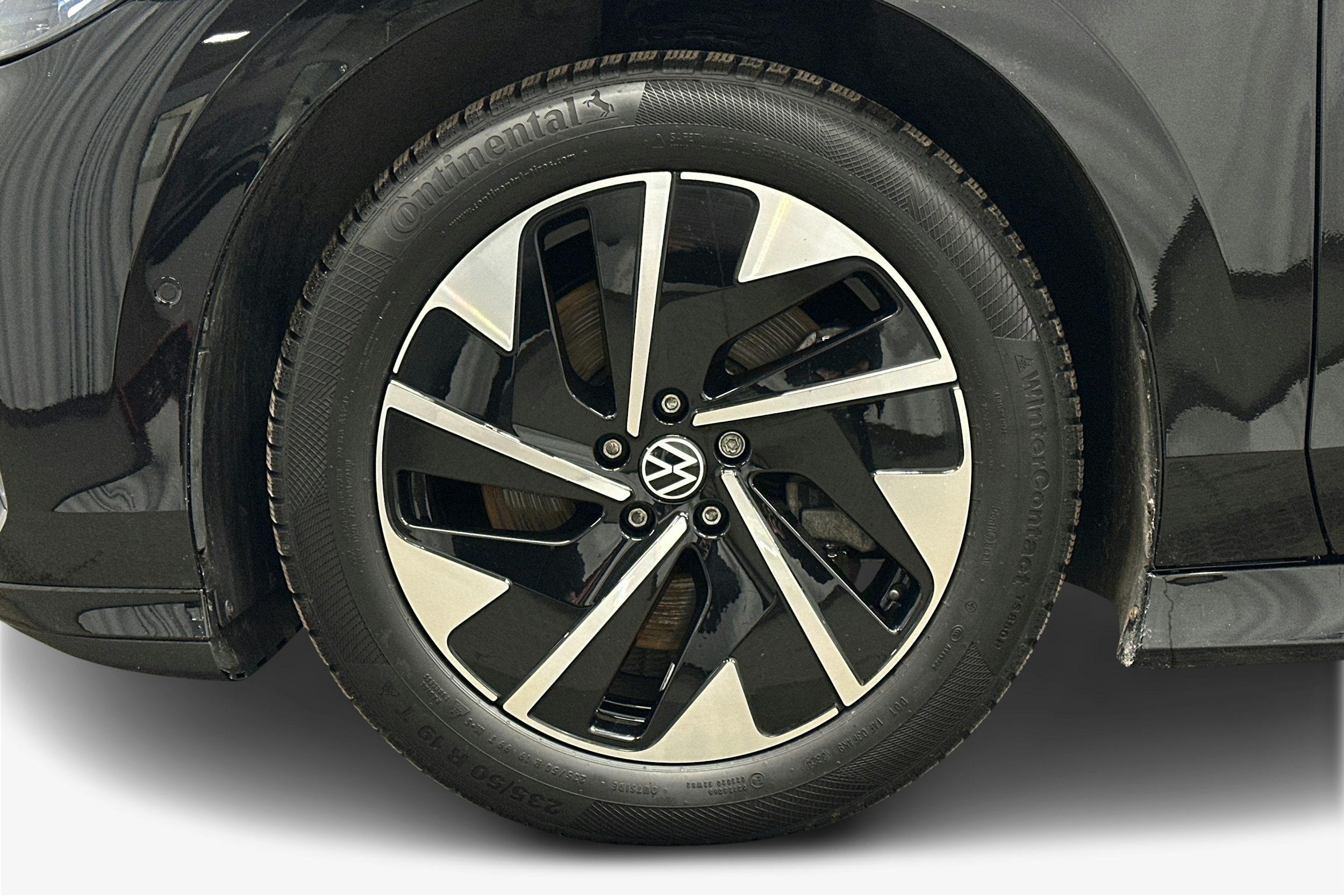 musta Volkswagen ID.7 2025 kuva 11.