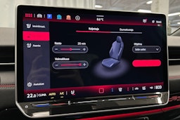 musta Volkswagen ID.7 2025 kuva 35.