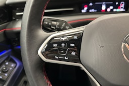 musta Volkswagen ID.7 2025 kuva 17.