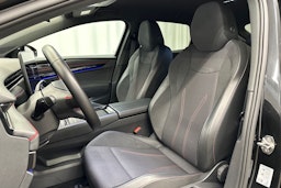 musta Volkswagen ID.7 2025 kuva 29.