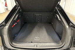 musta Volkswagen ID.7 2025 kuva 30.