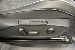 sininen Volkswagen ID.7 2025 kuva 35.