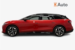 punainen Volkswagen ID.7 2025 kuva 6.