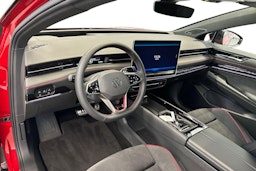 punainen Volkswagen ID.7 2025 kuva 6.