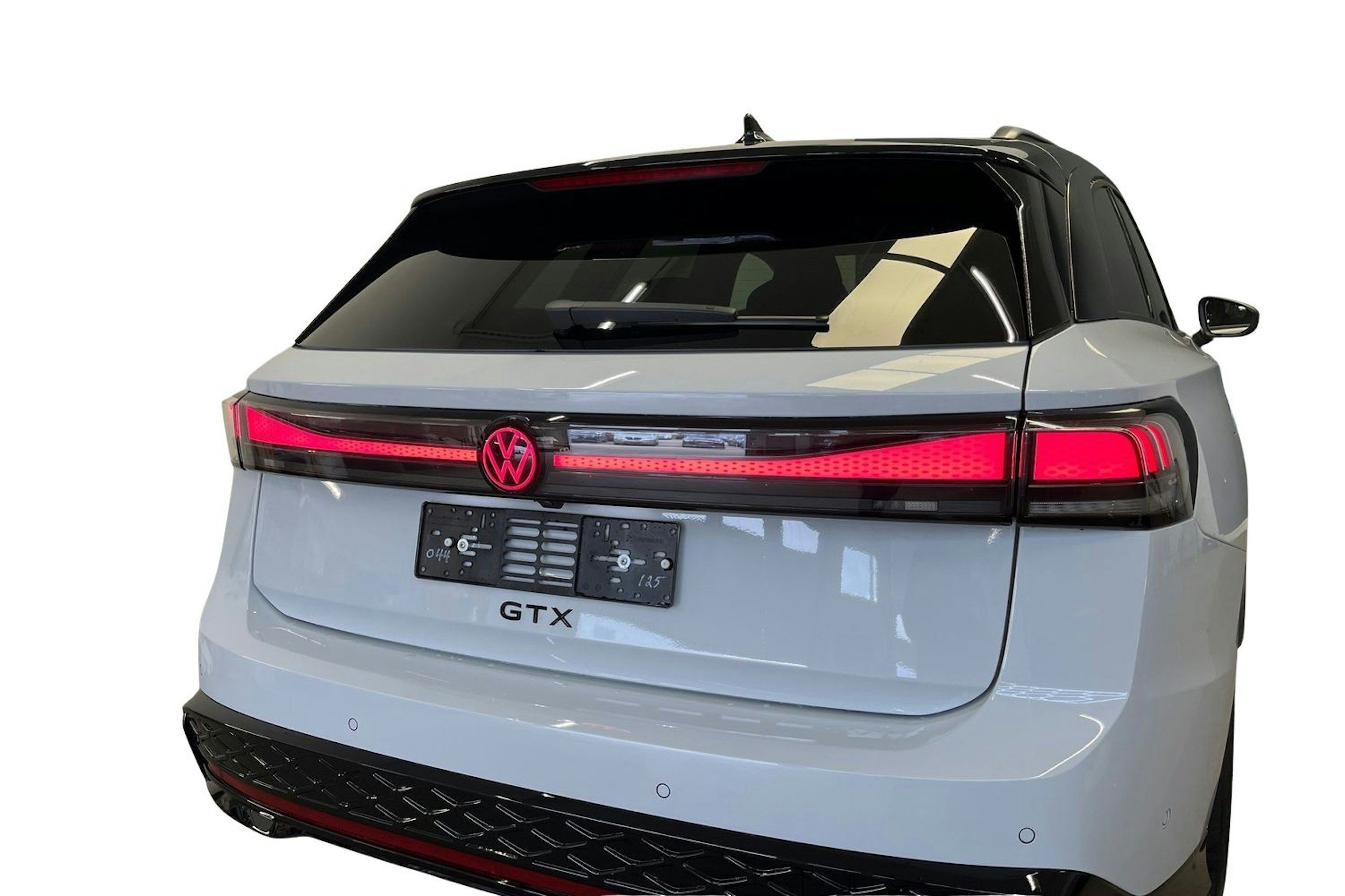 valkoinen Volkswagen ID.7 2025 kuva 5.