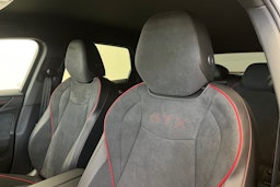 valkoinen Volkswagen ID.7 2025 kuva 19.