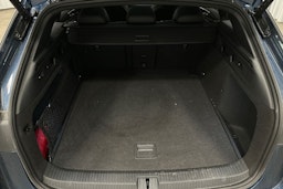 sininen Volkswagen ID.7 2025 kuva 15.