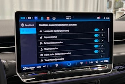 sininen Volkswagen ID.7 2025 kuva 32.