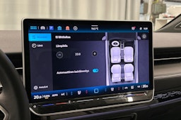 sininen Volkswagen ID.7 2025 kuva 35.