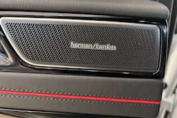valkoinen Volkswagen ID.7 2025 kuva 15.