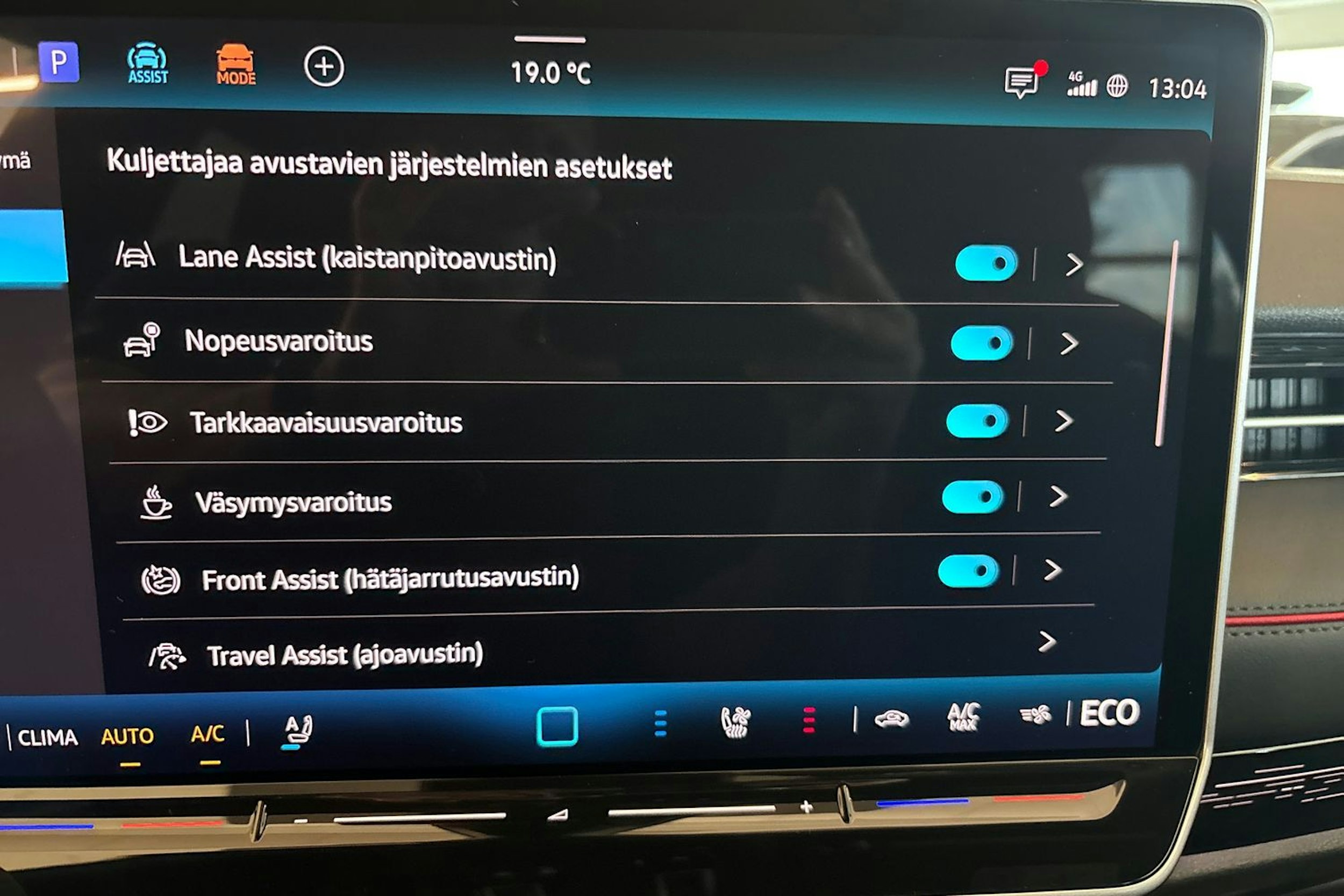 valkoinen Volkswagen ID.7 2025 kuva 20.