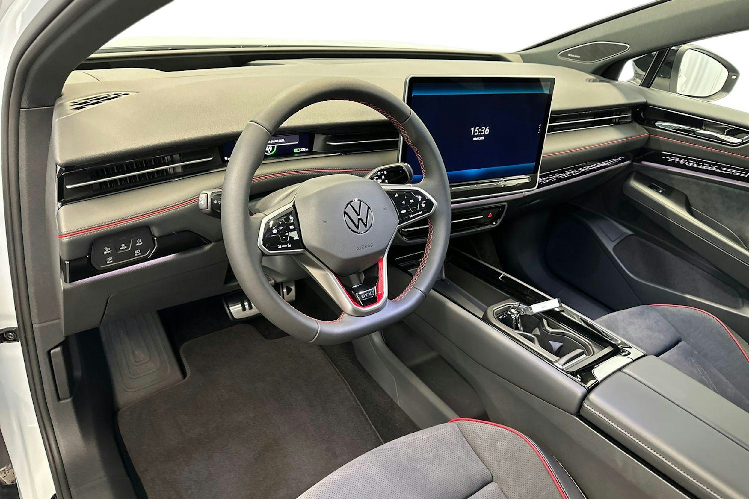 valkoinen Volkswagen ID.7 2025 kuva 6.
