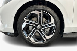 valkoinen Volkswagen ID.7 2025 kuva 9.