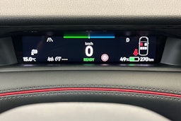 valkoinen Volkswagen ID.7 2025 kuva 18.