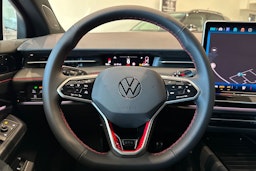 met. punainen Volkswagen ID.7 2025 kuva 17.