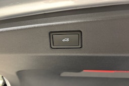 harmaa Volkswagen ID.7 2025 kuva 12.