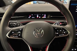 valkoinen Volkswagen ID.7 2025 kuva 9.