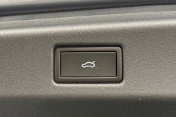 met. sininen Volkswagen ID.7 2025 kuva 27.
