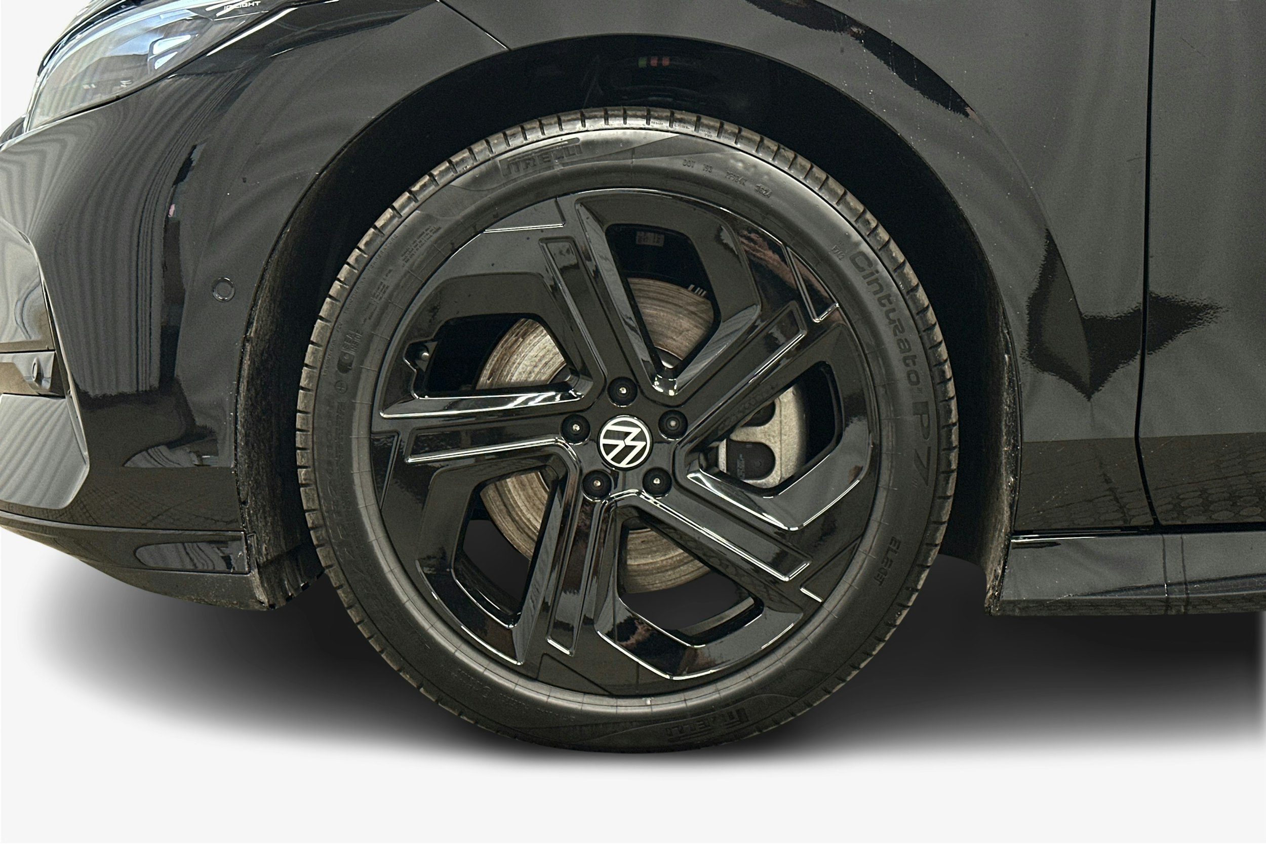 musta Volkswagen ID.7 2025 kuva 11.