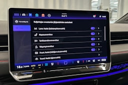 musta Volkswagen ID.7 2025 kuva 30.