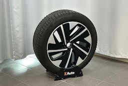 punainen Volkswagen ID.7 2025 kuva 14.