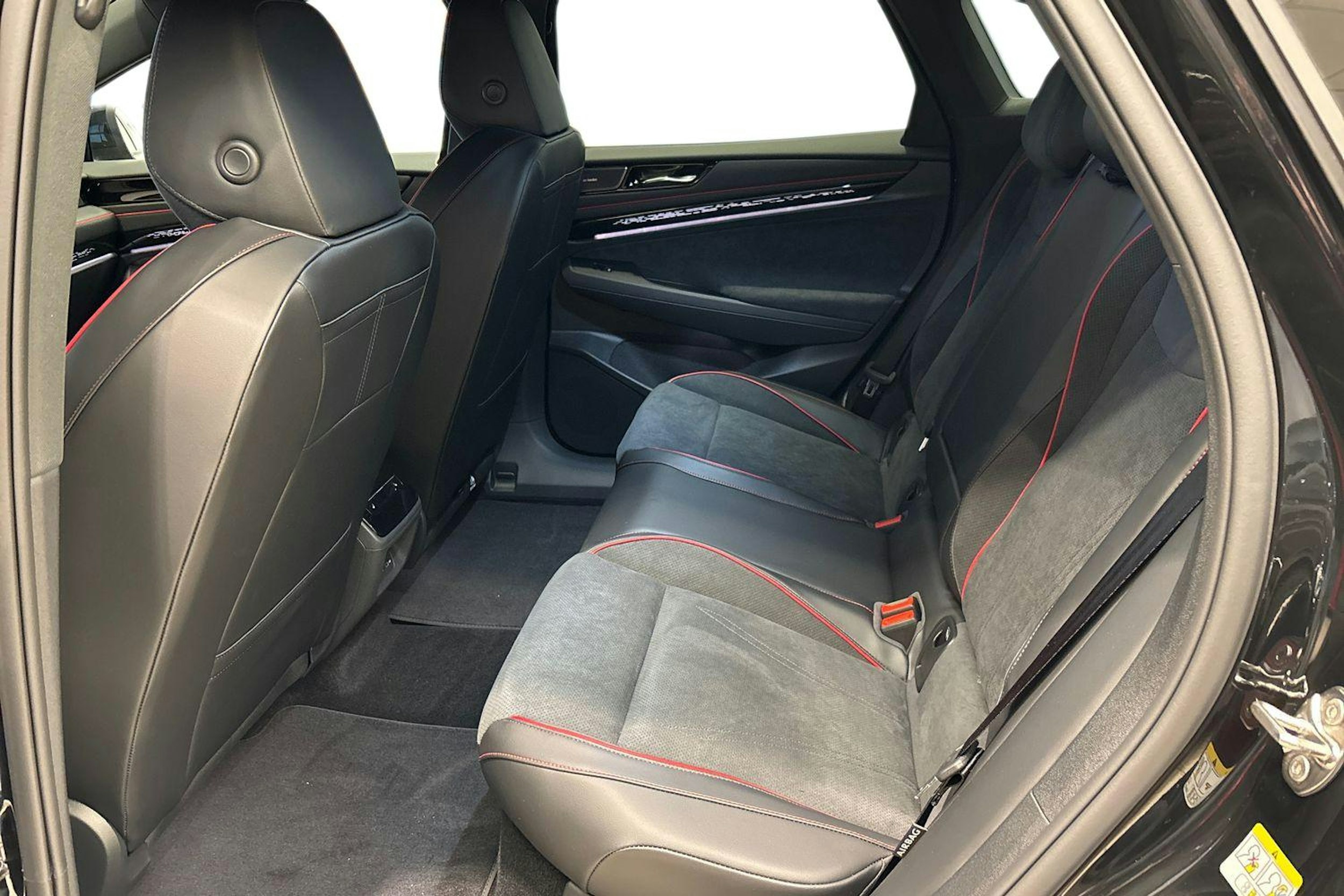 musta Volkswagen ID.7 2026 kuva 8.