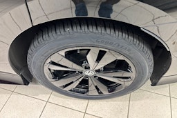 musta Volkswagen ID.7 2026 kuva 10.