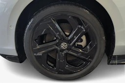 harmaa Volkswagen ID.7 2026 kuva 9.