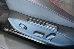 sininen Volkswagen ID.7 2026 kuva 14.
