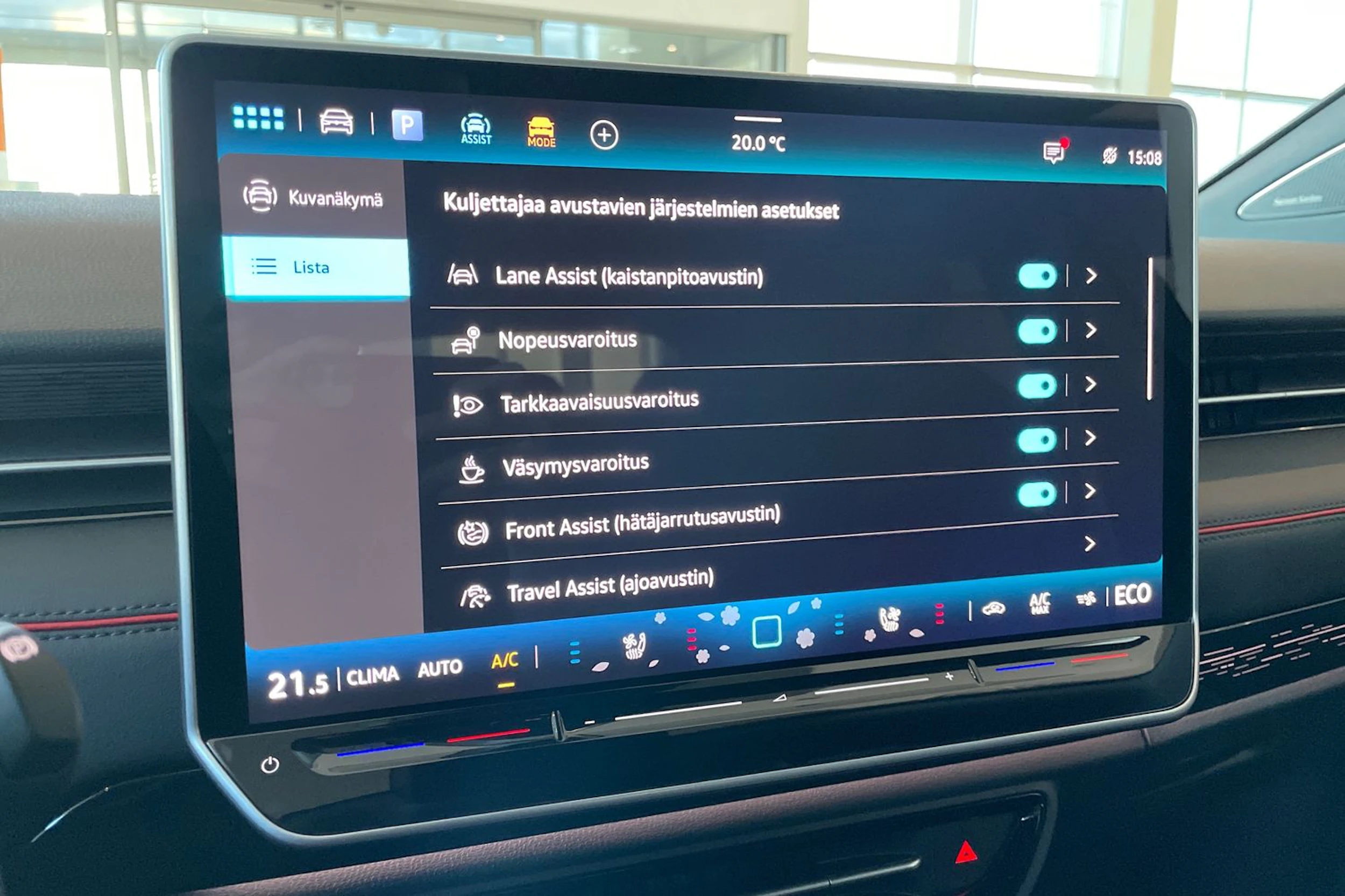 sininen Volkswagen ID.7 2026 kuva 15.