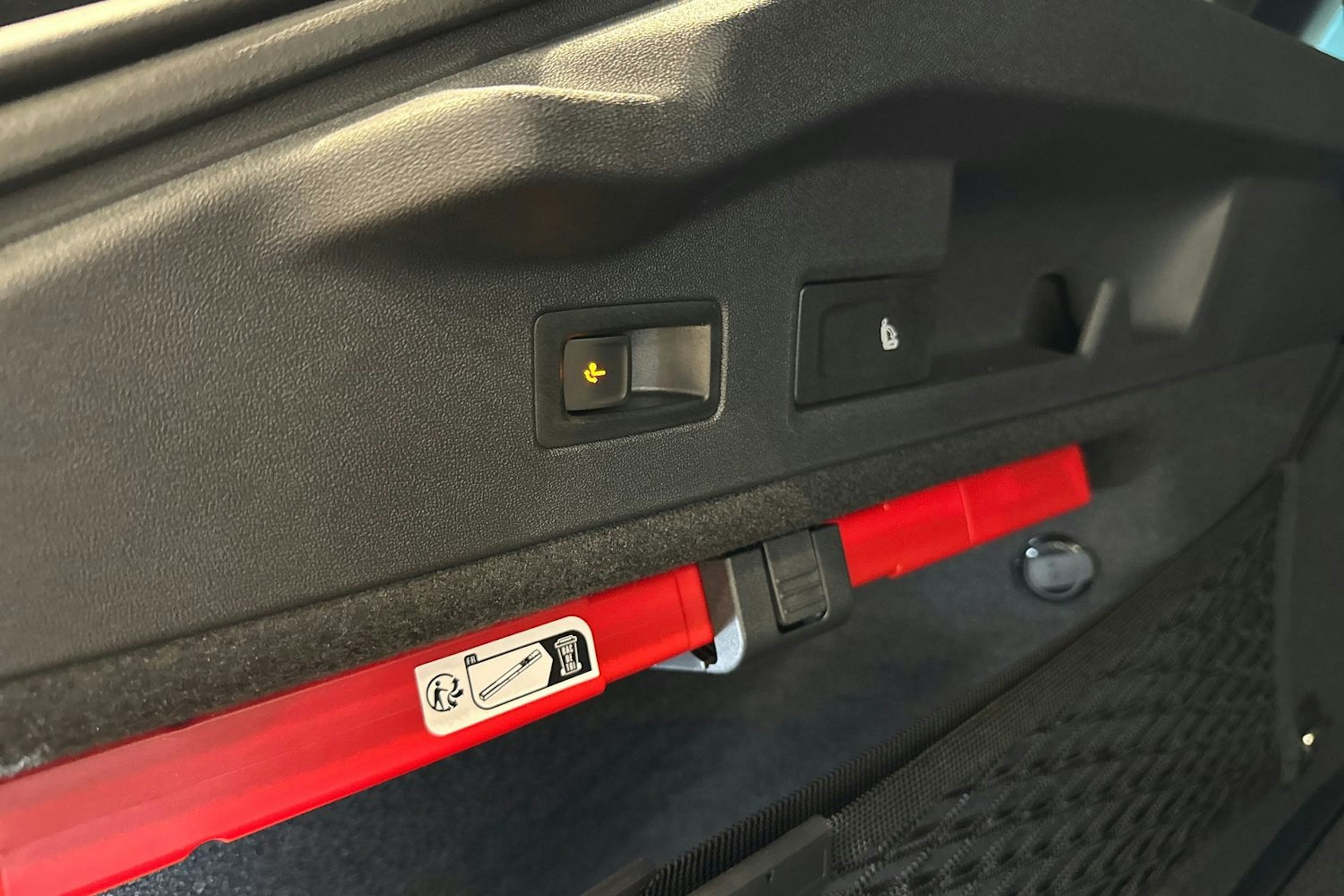 met. musta Volkswagen ID.7 2026 kuva 12.