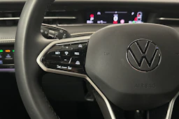 sininen Volkswagen ID.7 2026 kuva 11.