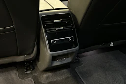 valkoinen Volkswagen ID.7 2026 kuva 37.