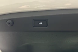 valkoinen Volkswagen ID.7 2026 kuva 40.