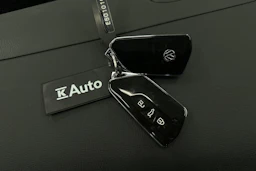 valkoinen Volkswagen ID.7 2026 kuva 43.