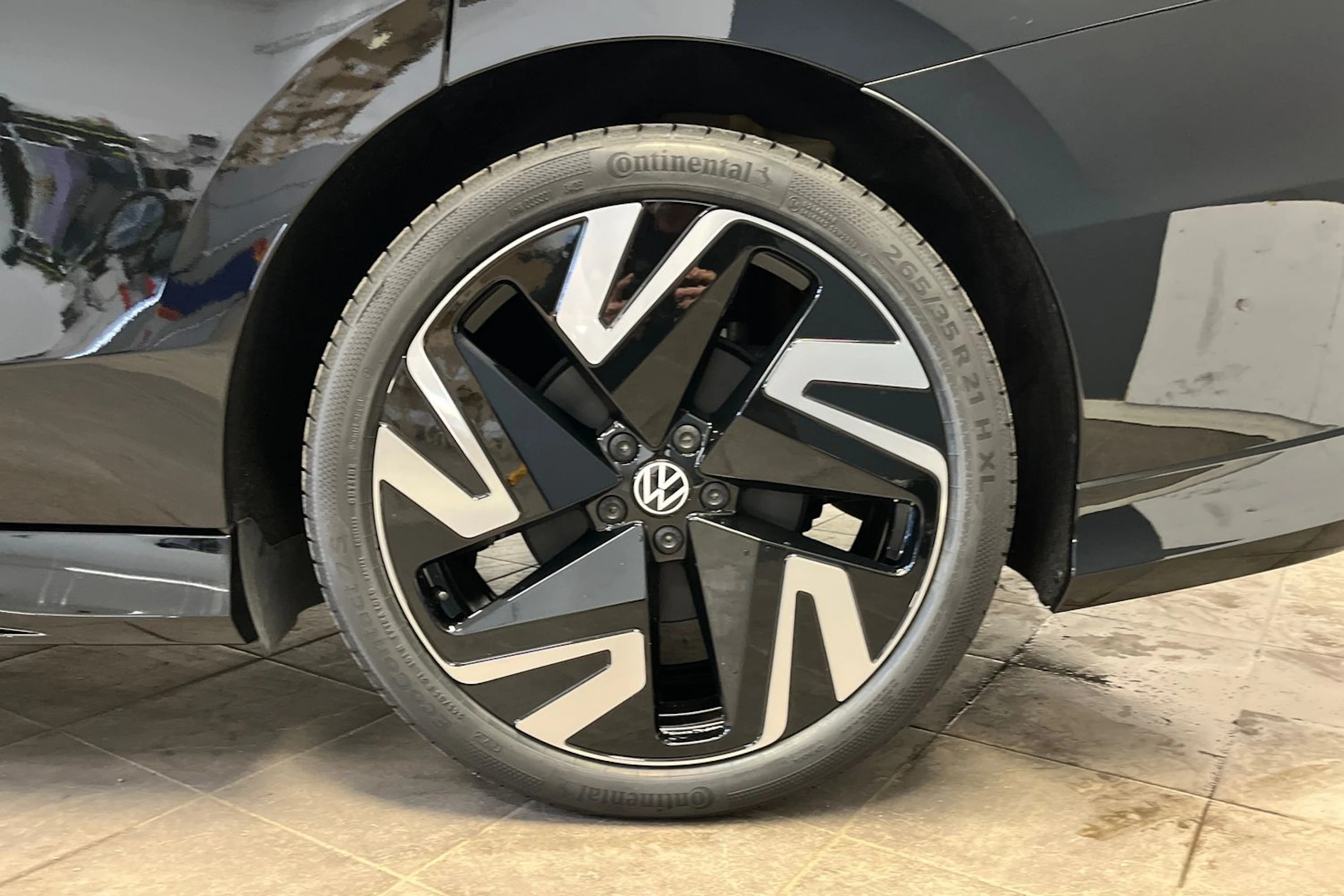 met. musta Volkswagen ID.7 2026 kuva 10.