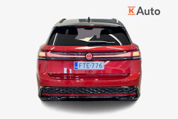 met. punainen Volkswagen ID.7 2026 kuva 3.