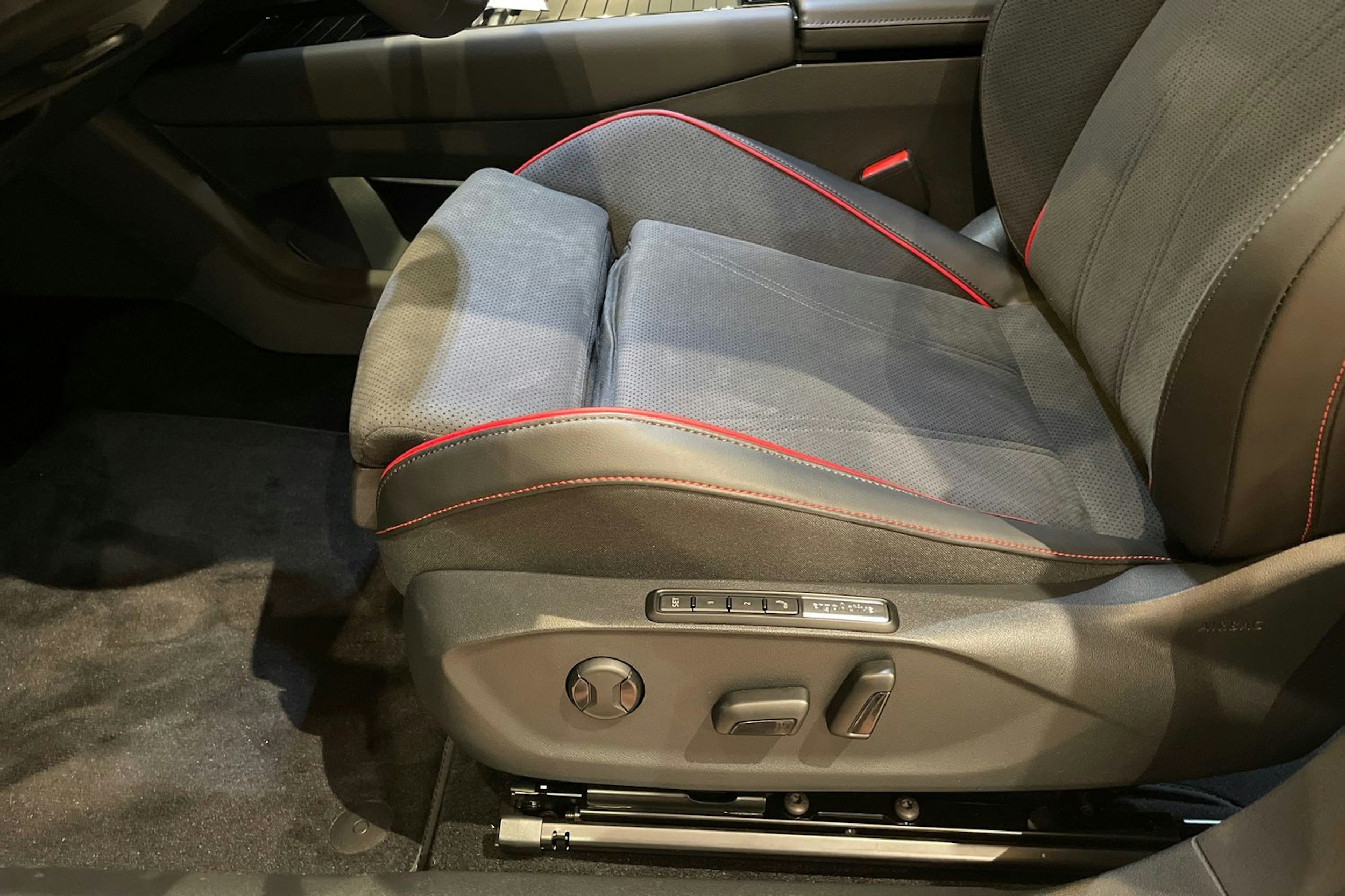 harmaa Volkswagen ID.7 2026 kuva 15.