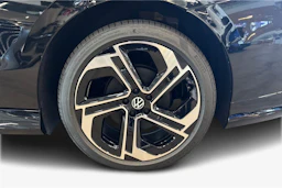 musta Volkswagen ID.7 2026 kuva 9.