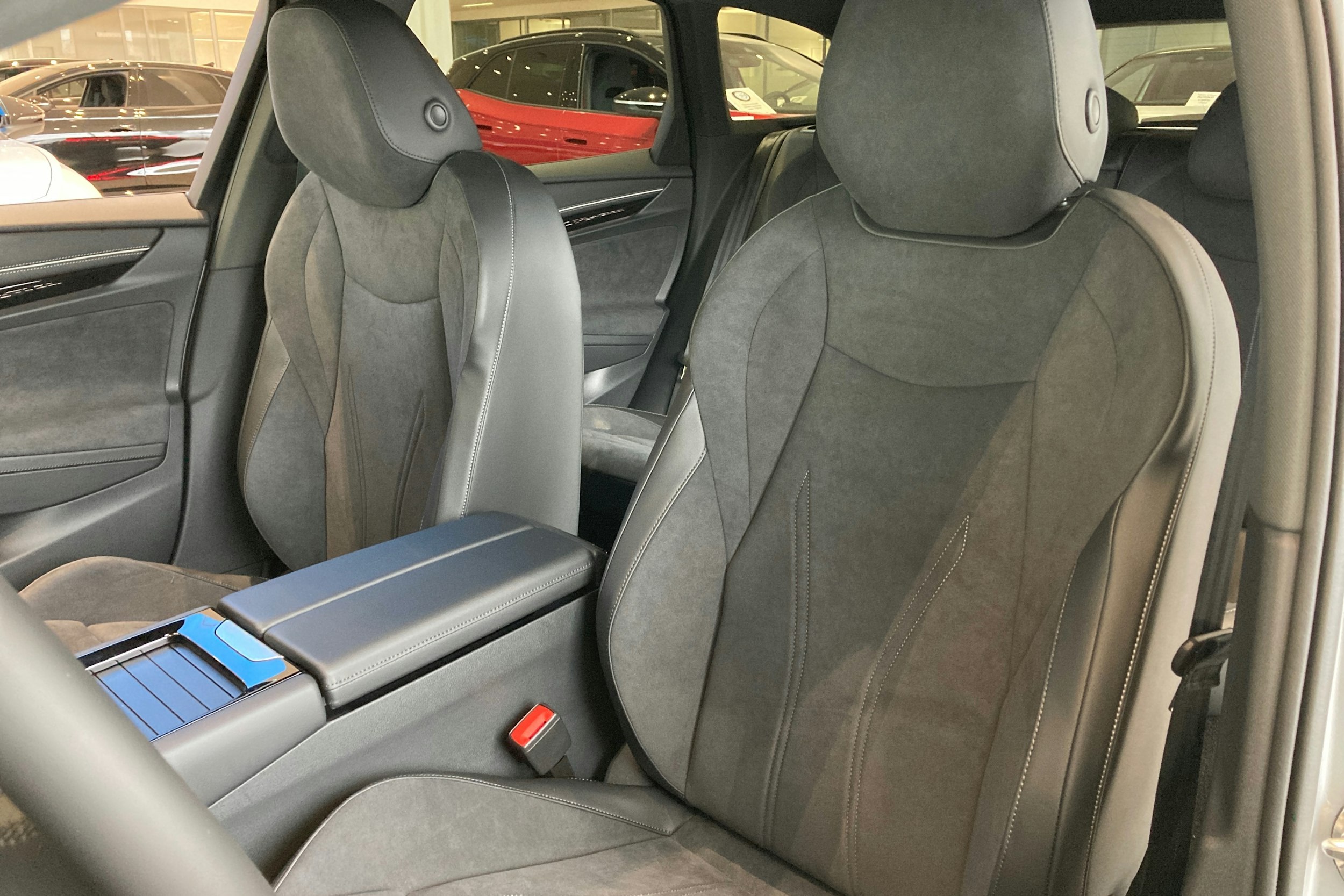 harmaa Volkswagen ID.7 2026 kuva 11.