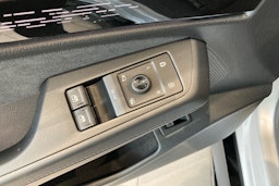 harmaa Volkswagen ID.7 2026 kuva 13.