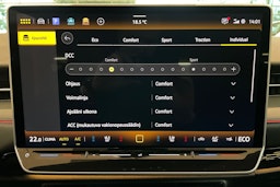 valkoinen Volkswagen ID.7 2026 kuva 18.