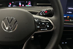 sininen Volkswagen ID.7 2026 kuva 16.