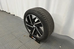 sininen Volkswagen ID.7 2026 kuva 13.