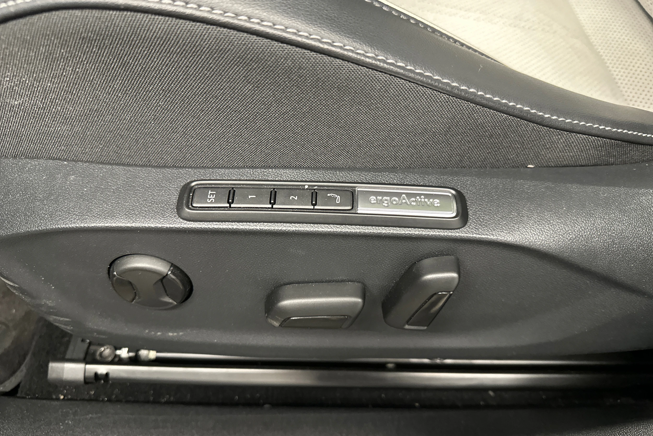 sininen Volkswagen ID.7 2026 kuva 32.