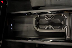 valkoinen Volkswagen ID.7 2026 kuva 41.