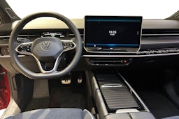 punainen Volkswagen ID.7 2026 kuva 7.