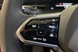 punainen Volkswagen ID.7 2026 kuva 14.