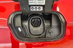 punainen Volkswagen ID.7 2026 kuva 18.