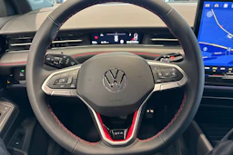 punainen Volkswagen ID.7 2026 kuva 29.